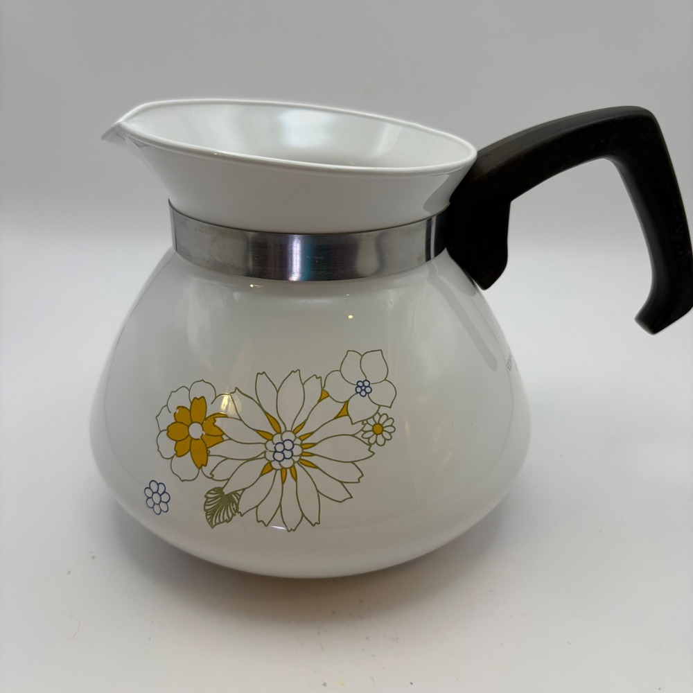 Vtg 70s CorningWare Floral Bouquet 6 Cup Teapot Retro Kitchen Display Only P-104